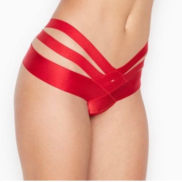 Victoria’s Secret NWT Red Balconette cage Strappy Bra/Panty Small 34C Bondage - Picture 2 of 8